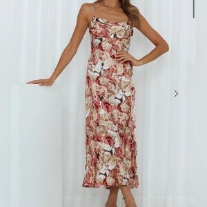 Floral Sleeveless Maxi Dress
